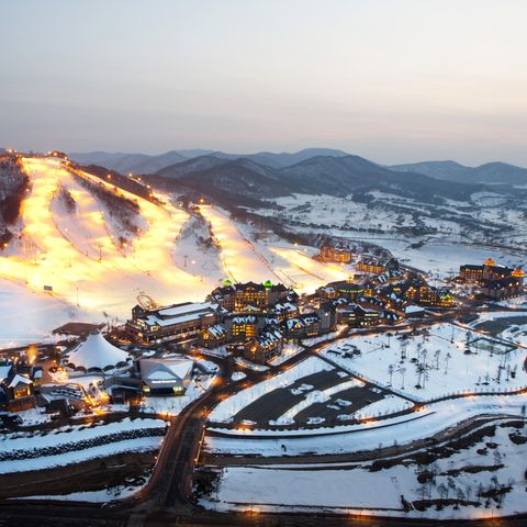 2박 동계패키지 홀리데이 인 스위트