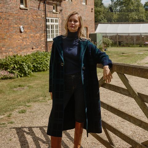 [아쿠아스큐텀] [최초가 179,900] 알파카 블렌디드 울 니트 코트 1종