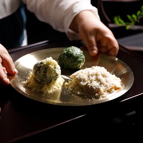 윤종희전통떡방 삼미세트(두텁떡/밥알쑥찹쌀떡/부편)*1세트