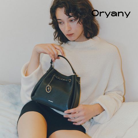 [백화점가 279,000] 에스텔 버킷백