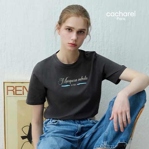 [최초가 69,900원] 에센셜 자수 그래픽 티셔츠 5종