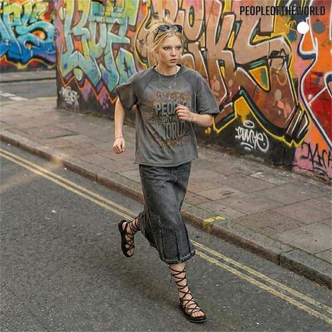 26SS 아트웍 컷팅 티셔츠 2종(루나 티셔츠 1종+로고 티셔츠 1종)