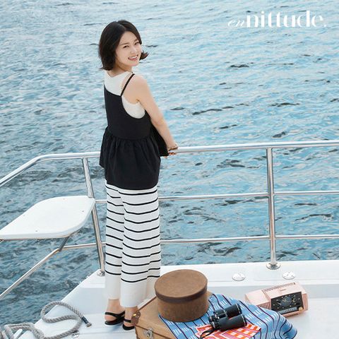 엔니튜드 26SS 린넨 스트라이프 니트 팬츠