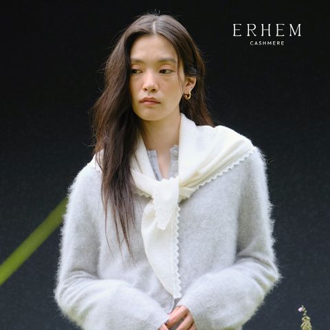 26F/W 캐시미어 100 트리밍 레이스 머플러 1종