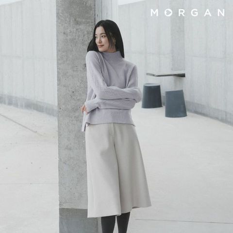 모르간 26FW 파우더리 울 하프팬츠
