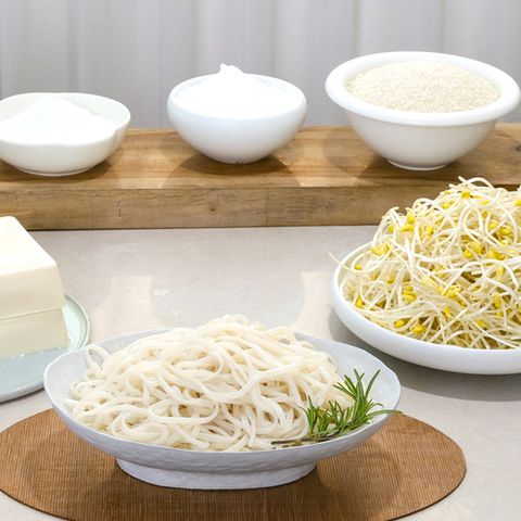 한둘 [신덕재명인]한둘 두부콩나물면 20인분 세트 (두부콩나물면20+비빔소스6+멸치스프7+얼큰스프7)