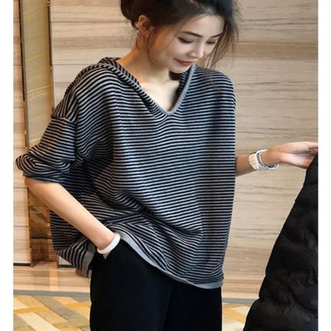 브이넥 스트라이프 후드티 NT13526