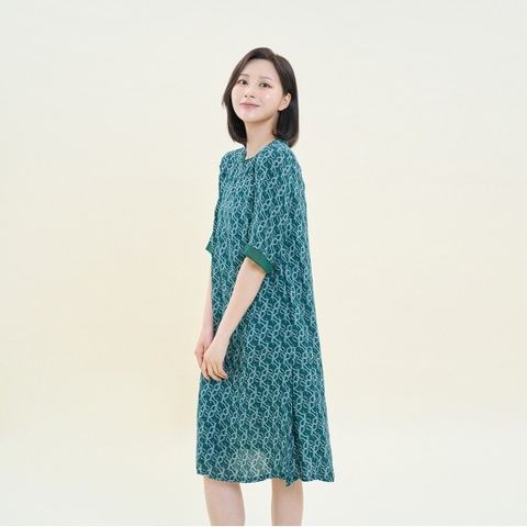[크로커다일 레이디] 레터링 프린트 배색 인견 원피스_CLDMOP501_CLDMOP501