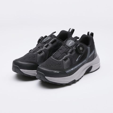 르까프 리액티브 트레킹화