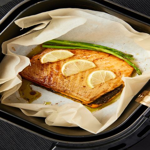 쿠마 김민성 연어 바질 스테이크 250g