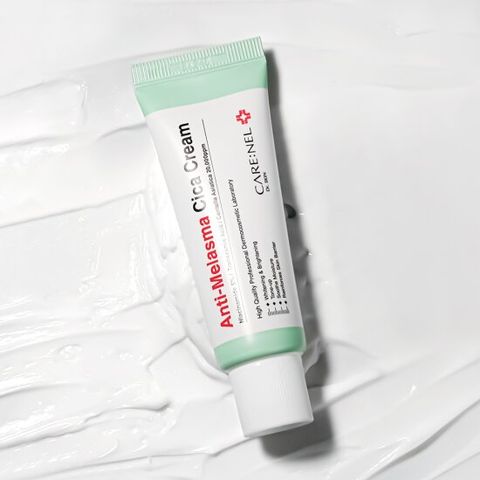 까레넬 기미 지우개 나이아신 5% 화이트닝 시카 크림 40ml