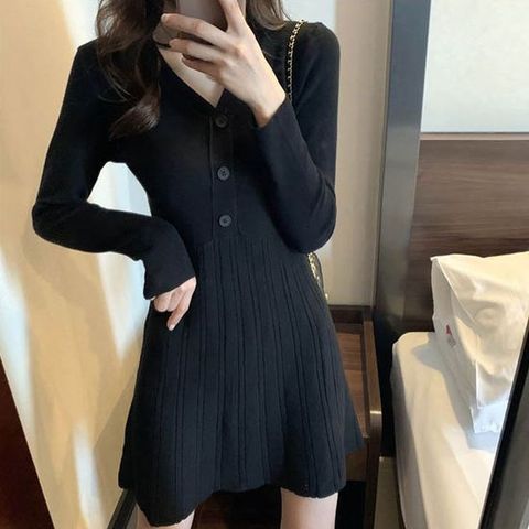 겨울원피스 v넥 미니 a라인 체형 커버 행사 데이트룩