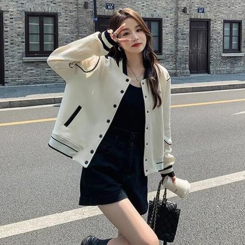 레터링 자켓 숏 바시티 봄버 점퍼 간절기 베이지 여자