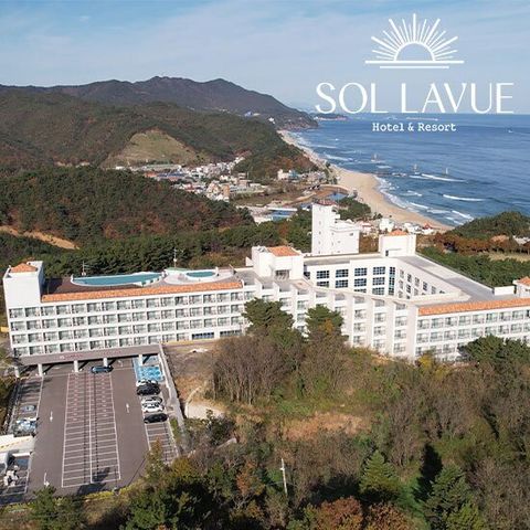 [강릉] 솔라뷰 호텔&리조트 3인 2박 / 객실 + 브런치 세트 3인 + 주중 레이트 체크아웃