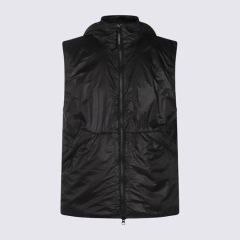 CP컴퍼니 후드 패딩 조끼 18CMVE032A 006099U999