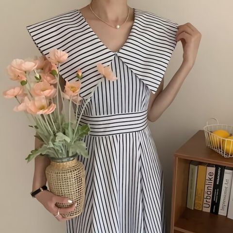 [SALE]여성 핏 스트라이프 세일러 카라 롱 원피스