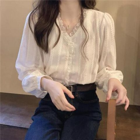 아트박스/신상오픈런 프세르 V넥 레이스장식 펀칭디테일 여성 시