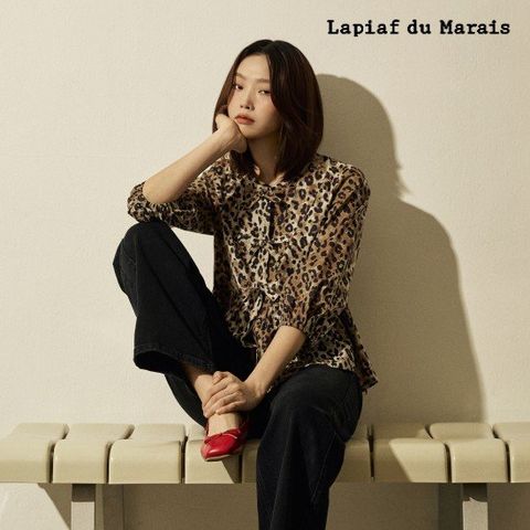 라삐아프 25FW 리본 퍼프 슬리브 블라우스 1종[런칭 가격 79,900원]