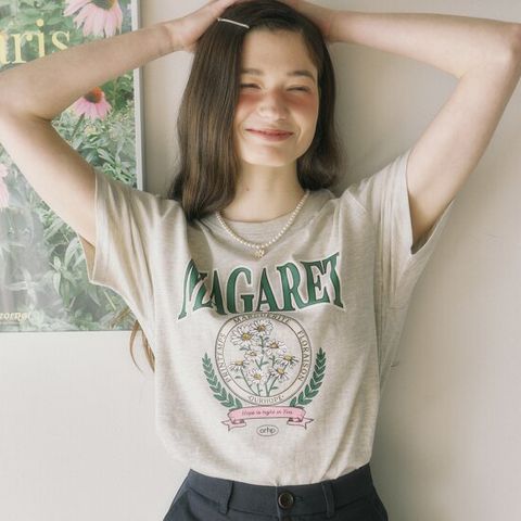 [ 롯데백화점 ][아워호프] Margaret Artwork T-shirt - Oatmeal [H24SM1-TS07-OAT]