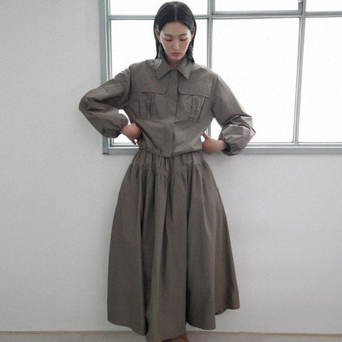 르네크루 25FW 포켓 재킷+맥시스커트 세트