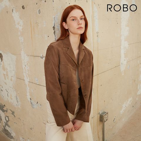 로보 25FW 스웨이드 크롭 재킷 1종