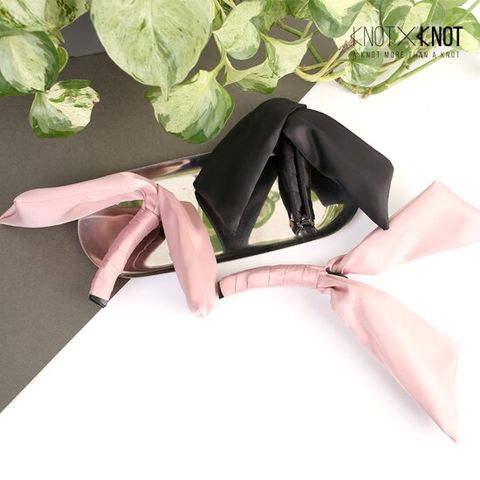 [KNOTXKNOT] 와이어 새틴리본과 바나나핀의 만남