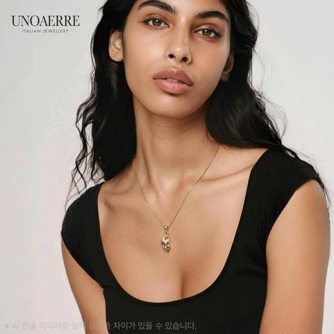우노아레 18K 에클리쎄(Eclisse) 목걸이