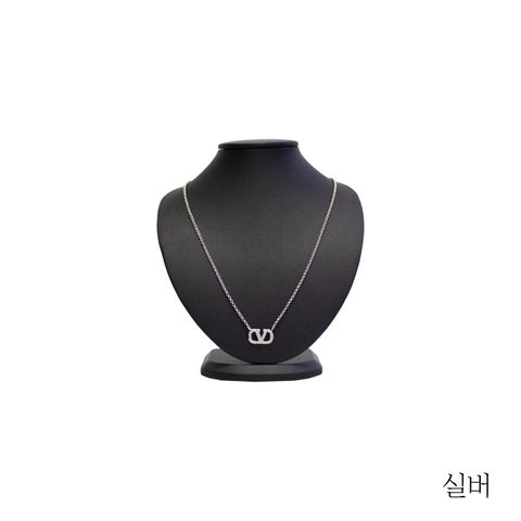 발렌티노 시그니쳐 크리스탈 목걸이(J0Q37)