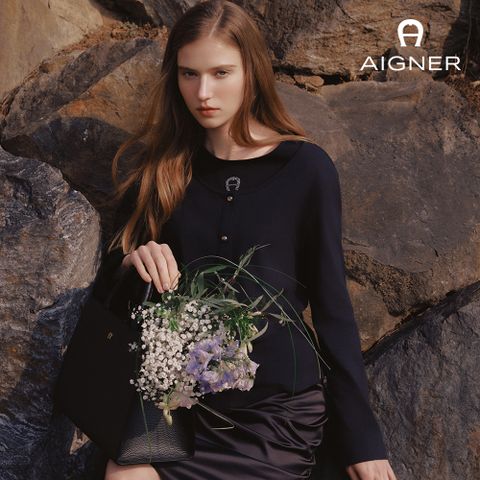 아이그너 26SS 아이그너 심볼 레이어드 티셔츠