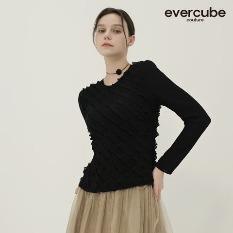 에바큐브꾸띄르 26SS G플리츠 리퀴드 블라우스