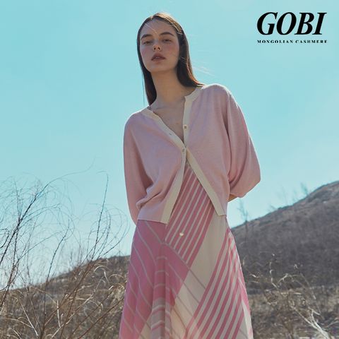 [런칭가259000원]고비(GOBI) 실크 캐시미어 버튼 볼레로 가디건