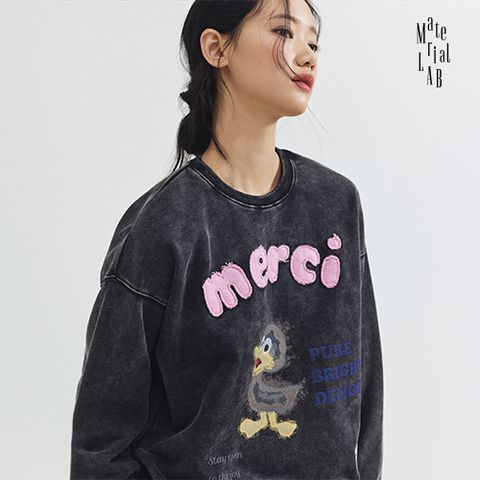 머티리얼랩 아플리케 피그먼트 MERCI 맨투맨