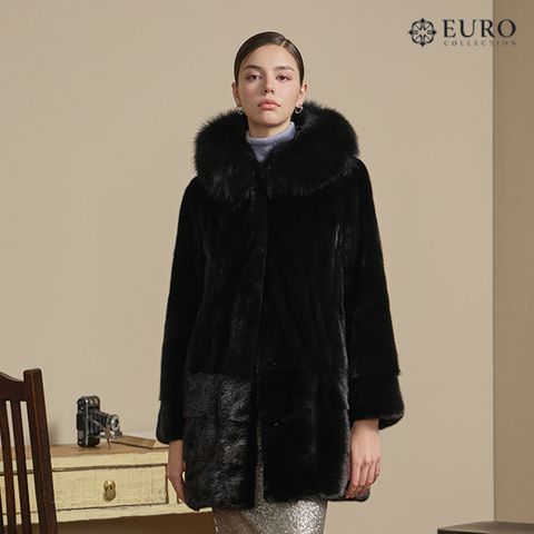 유로컬렉션 사가폭스 후드 휘메일 풀스킨 밍크 롱코트