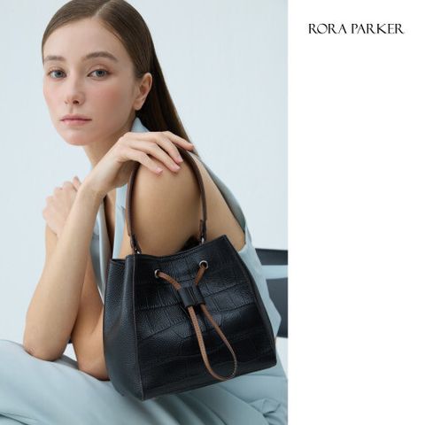 [[로라파커]] 25SS 소가죽 크로코 토트백