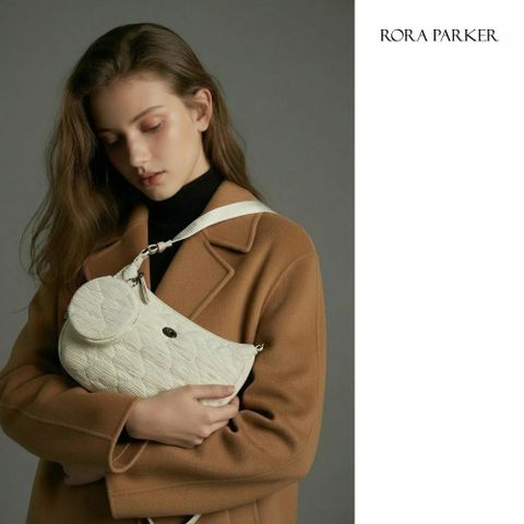 [로라파커] 26SS 플리츠 호보백 + 마이크로 파우치 (2종)