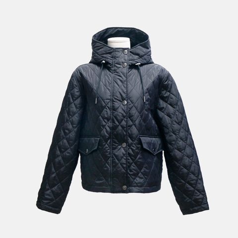 (버버리) 팸브룩 후드 크롭 퀼팅재킷 (8110329)