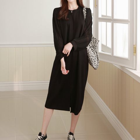 [르베리나] 소매 시스루 밑트임 롱 원피스