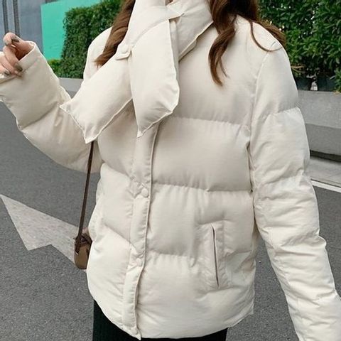 [겟잇미]패딩 목도리 라운드 숏패딩