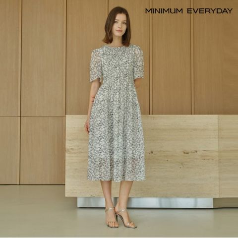 정상가:89,000원 ㅣ [미니멈 에브리데이]페미닌 시스루 플라워 패턴 반팔 원피스 (EB2OW037D)