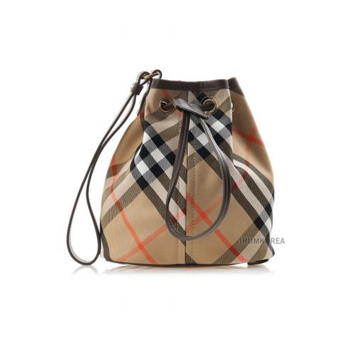 FW24 여성 체크 버킷 숄더백 8093916 LS DRAWSTRING POUCH CJ1 B9368