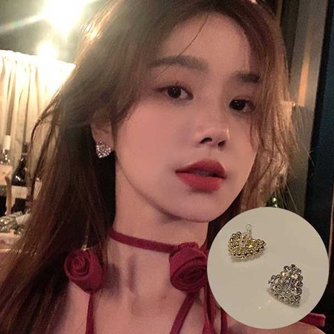 베리굿 러블리 하트 큐빅 귀걸이