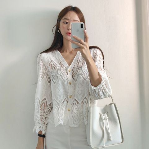 [여리여리] 에일 브이넥 펀칭 프릴 긴팔 가디건