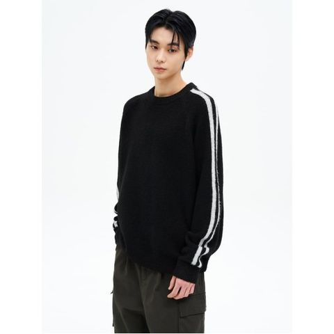 라인 배색 니트 풀오버  블랙 (455251DQ25)