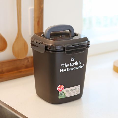 음식물 쓰레기통 4.8L