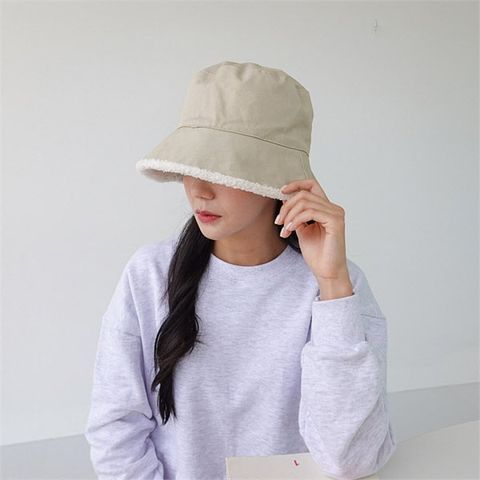 [BELLA.DOI] 뽀글이 양면 에코퍼 베이직 버킷햇 벙거지모자 (7594361)
