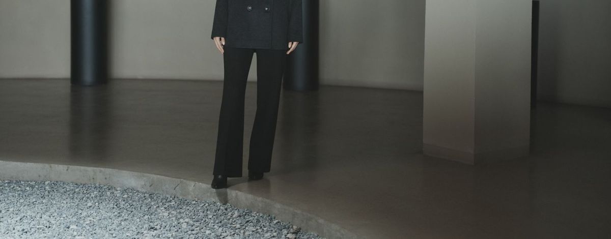 모르간 26FW 스탠딩 울 하프코트