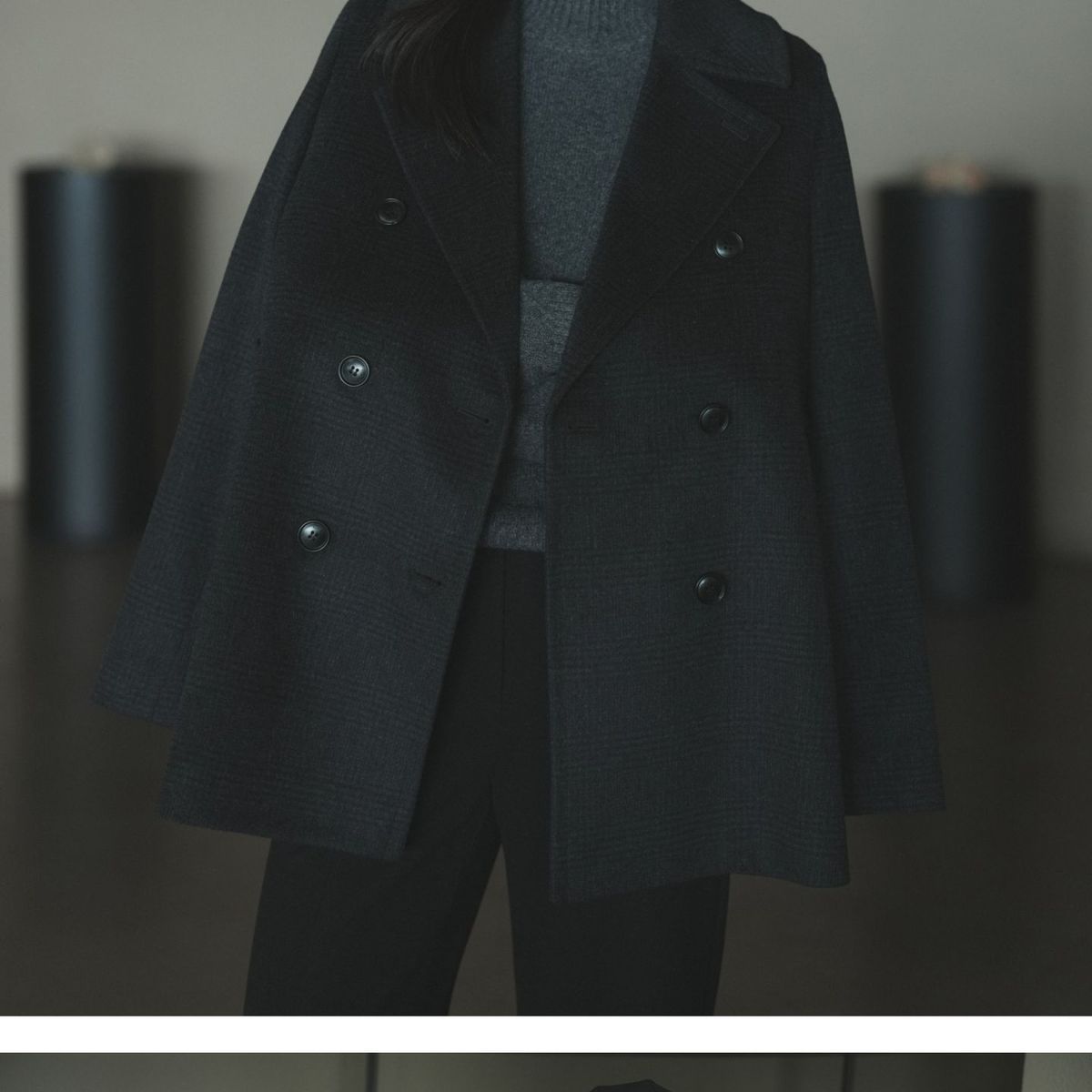 모르간 26FW 스탠딩 울 하프코트