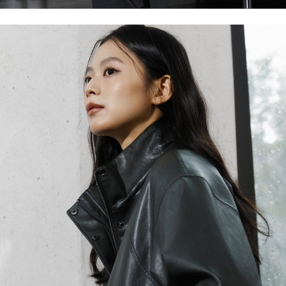 코어 어센틱 26FW 하이넥 FAUX 레더 블루종