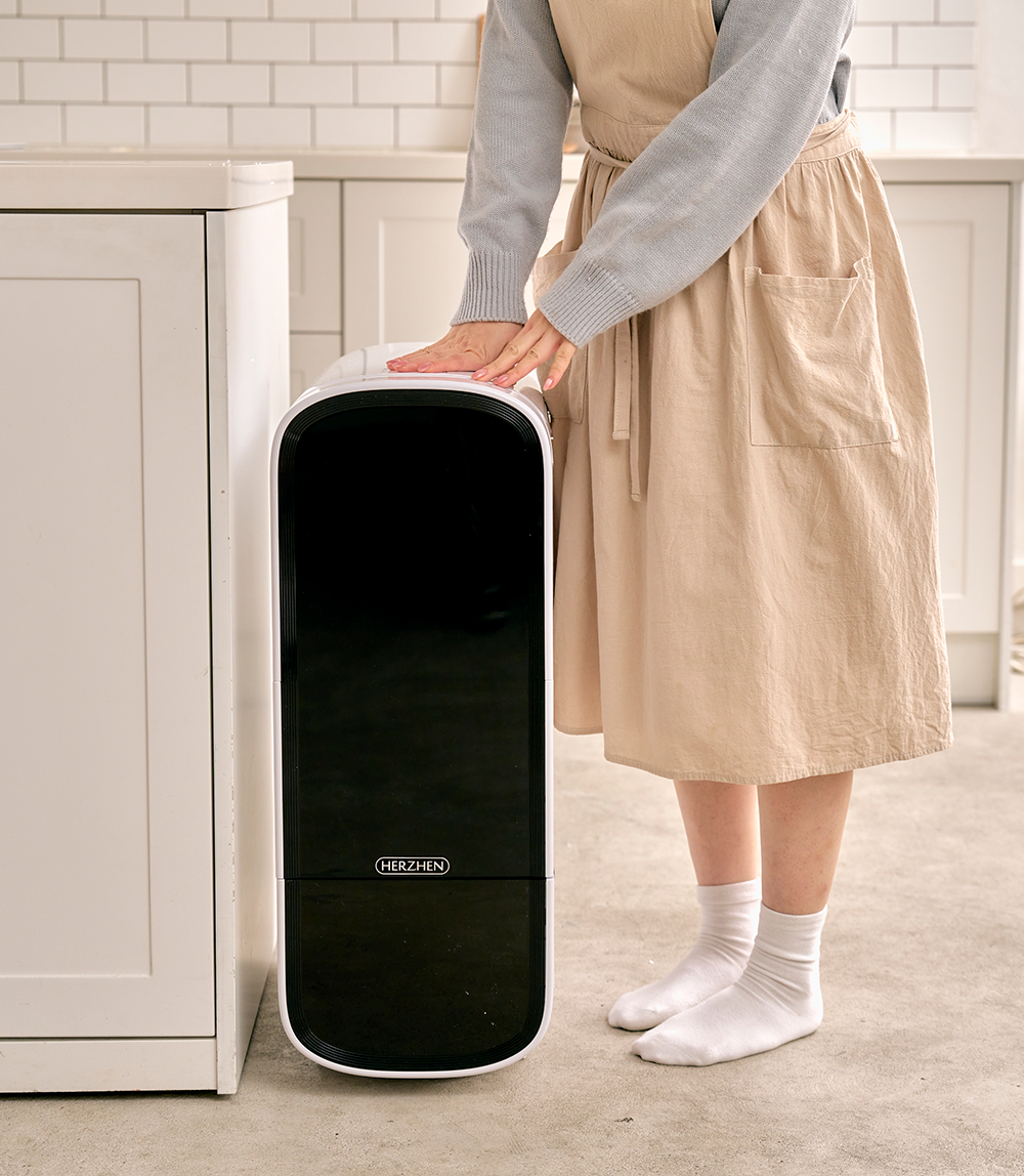 헤르젠 쌀냉장고 AI CARE+ 블랙 11KG