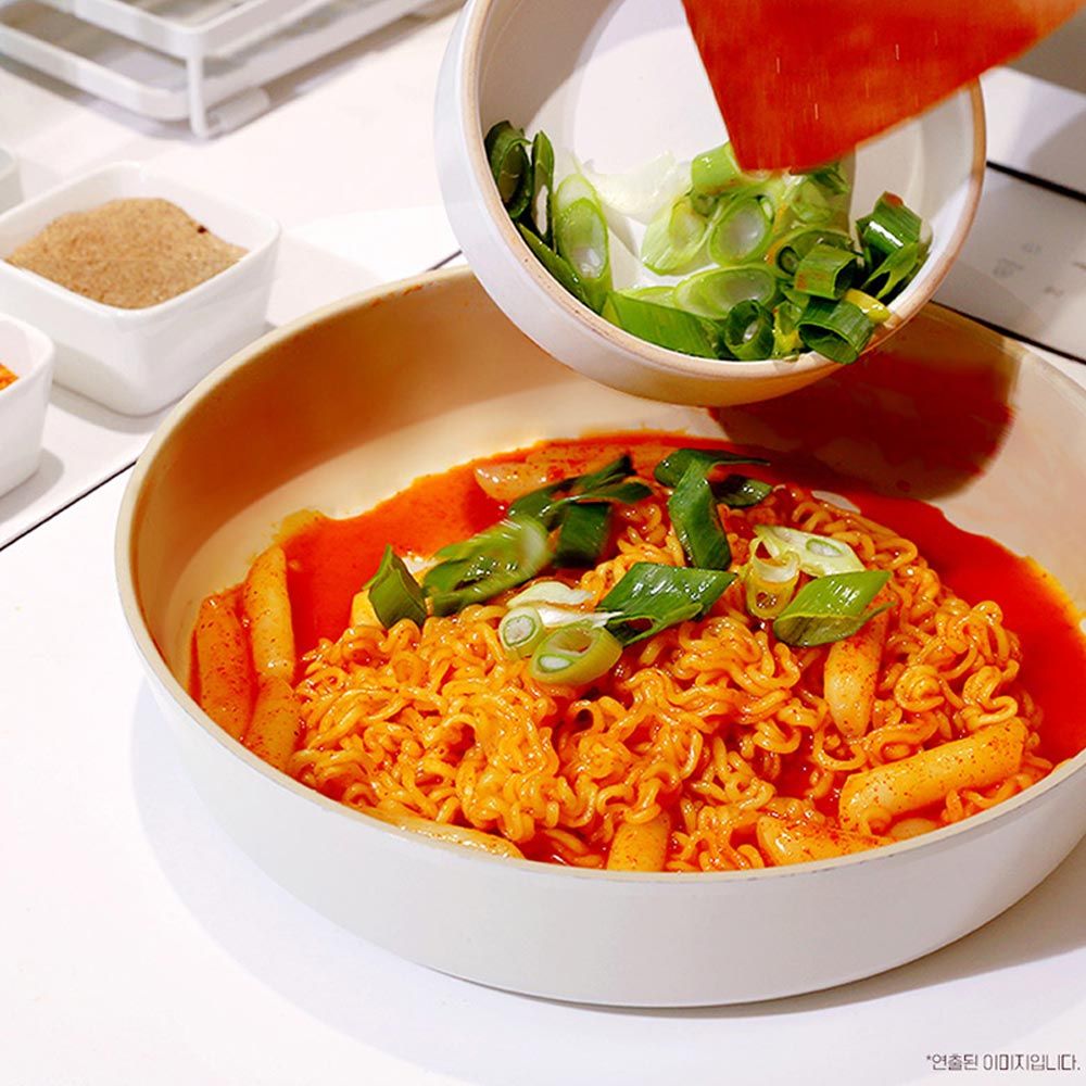 유통기한 임박 상품/7월 ] 1+1+1+1+1 라스트물량 아는맛 떡볶이 5팩 두가지맛 시즈닝+라면사리 | 사자마켓
